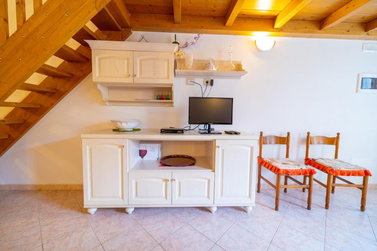 Casa Pepe - Goelba Apartman Pomonte Kültér fotó